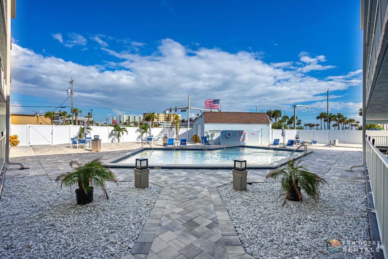 Stunning Ocean Views Steps From The Beach With Pool! Fabulous 4Th Floor Studio! New Smyrna Beach Buitenkant foto